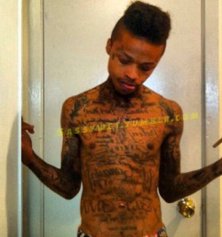 sassywet:  Submission. This nigga got tats on his dick!!!! Wow