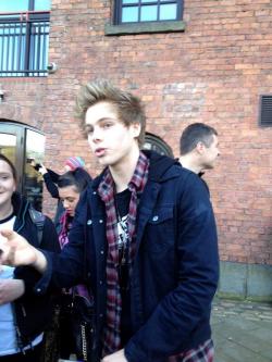 acousticirwin:  x 