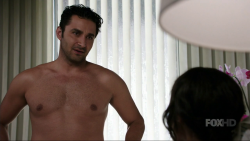 hotashellcelebmen:  More here : http://shirtlessmenontheblog.blogspot.fr/2014/12/pej-vahdat-shirtless_8.html#more