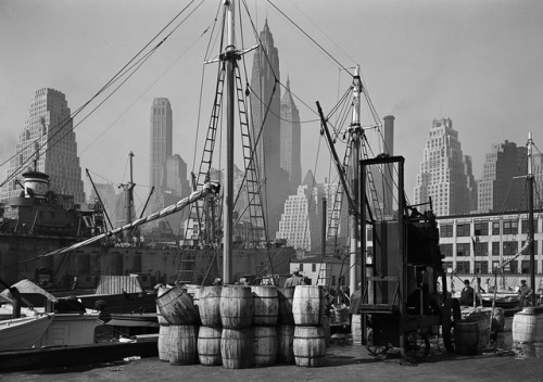 bobbycaputo:A Glimpse Into Postwar New York Through Todd Webb’s Images