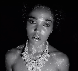 curlyprincesa:queen-nymph:coachela: Formerly Known As Twigs 