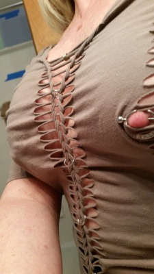 Stretchmarked Tits & Nipples