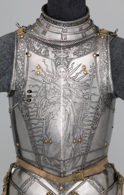historyarchaeologyartefacts:Armor of Ferdinand I, Holy Roman