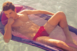 greenspeedos:  sinking slowly 