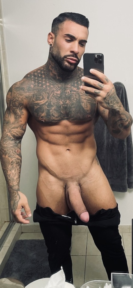 cumwtme:lust-bud:Put your cock out ➡️ @cumwtme 