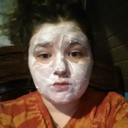 I look like Mrs Doubtfire when she stuck her face in that cream