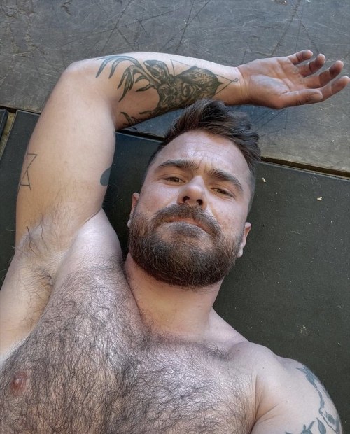 hairyinc:HAIRY INC. | https://hairyinc.tumblr.com | @hairyinc