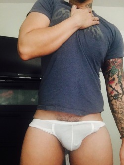 jockbrosapp:  It’s time to play JockBros.com http://apple.co/2fCZ3xk#gay