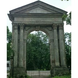 The Admiralty Gate, Palace park, #Gatchina, #Russia  #travel