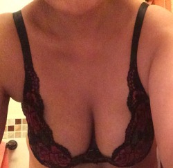 uddermasterr:  My lovely Lady friend showing some cleavage  40D