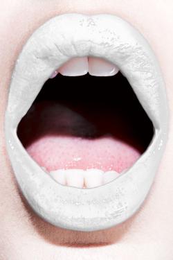 totallytransparent:  Semi Transparent Lips (lipstick matches