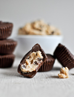 fullcravings:  Chocolate Chip Cookie Dough Peanut Butter Cups