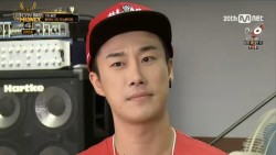 lordseungri:  9 pictures of San E you need in your life 