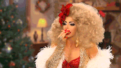 logotv:  Bake them cookies! 🍪Log in with your cable provider