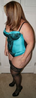 funwiththewifeyblog: Modelling my Easter lingerie!  Enjoy, like