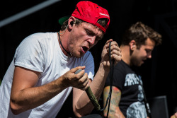 strysfr:  fightxeveryone:  The Color Morale by Vans Warped Tour