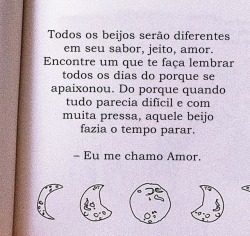 eumechamoamor:  Sobre beijos que mudam a sua vida 