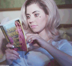 grungefaith:  nipplesandpizza: pastel-wastelands: ♥ Sex Yeah!