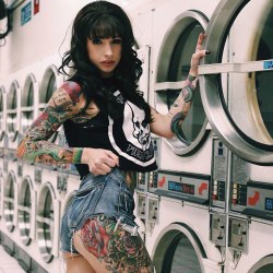 thantos-:  Angela Mazzanti