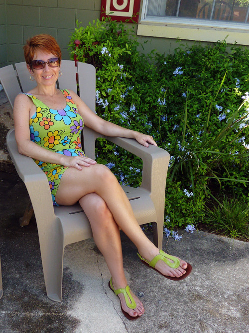This is Joan Mills my motherâ€™s best friend. She hired me last summer to do some work around her house. While I was there she hardly wore anythingâ€¦ never a bra and a paper thin blouseâ€¦ short (very short) shorts with no pantiesâ€¦ it was driving me