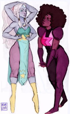 may12324:  Opal and Garnet; THIGHS 