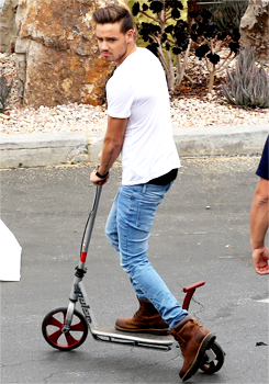 zayncangetsome:  x 