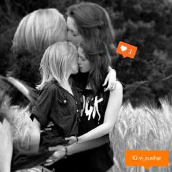 #kiss #ellas #lesbiancouple #meandyou #lgtb #amor #justlove #loveher