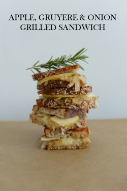 intensefoodcravings:  Apple, Gruyere & Onion Grilled Sandwich