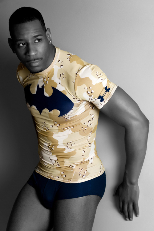 nubianbrothaz:  marcusmccormick:  “War Batman” featuring model Perry Denton | ph: Marcus McCormick | Full Collection    He can be my dark knight anytime 