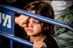 shadakader:  A Palestinian girl on an israeli checkpoint after