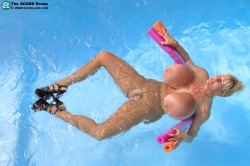 cappo33:  Kayla Kleevage - she has all the floatation devices she would ever need..   Those tits float so nicely.