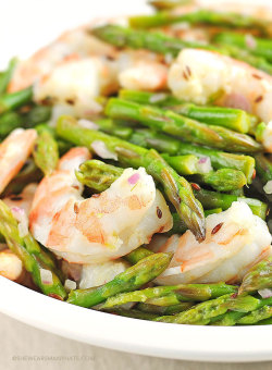 guardians-of-the-food:  Asparagus Shrimp Salad