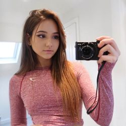 supreme-asian-chicks: Isabela Fernandez  Instagram: @BelaFernandes