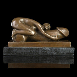 seraphs-synposia:  Art Deco Bronze Sculpture | Bruno Zach (1891