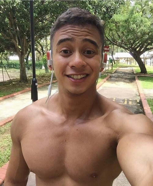 Male Appreciasian