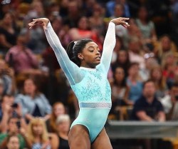 officialblackwallstreet:Congratulations to Simone Biles who made