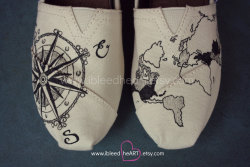 wickedclothes:  Custom Painted Compass / Travel TOMS A nautical