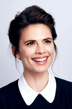 sharonvalerii:  Hayley Atwell attends the Moet British Independent