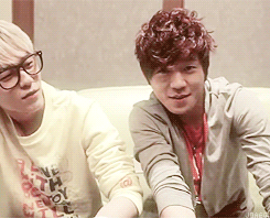 joaegi-blog:               Jo Brothers, happy together~（*＾∇＾*）