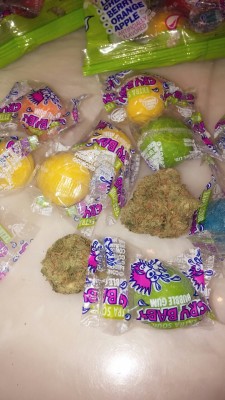 blowmelikekushhh:  Some Sour