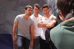 Jonas Bros. all grownup!