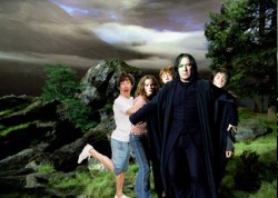 justkeepcumberbatching:  This time, we see the Cumberbatch with Harry, Ron, Hermione, and Snape.  Cumberbatching Week: Day 2