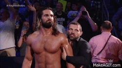 rwfan11:  Jamie can’t keep his hands off of Seth!….can’t
