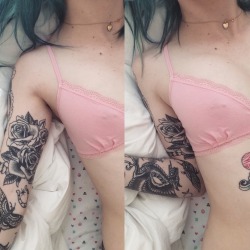 Do you like babes and tattoos? Follow: jvlinh