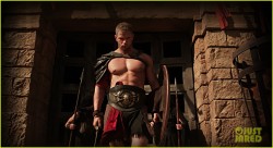 peek-a-dillo:  Kellan Lutz in Hercules 3D, which is set to hit