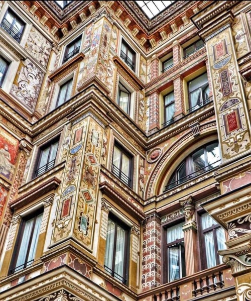 soaveintermezzo:Galleria Sciarra, Roma.