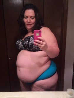 bbw-horny-hookers:  Real name: JacquelinePics: 48Looking for: