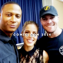 queensarrow: Original Team Arrow at Comic Con