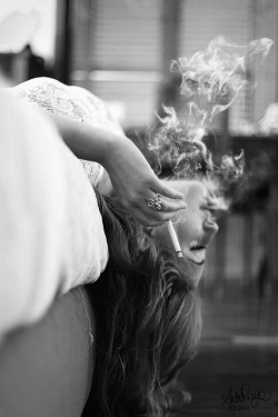 exhale | well that was a shit idea on We Heart It. http://weheartit.com/entry/78783875/via/marutea