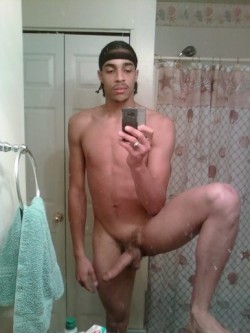 talldaddy:  jtbress78:  dopeboyshit:  http://dopeboyshit.tumblr.com/